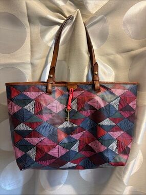 Fossil Sydney Tote Multicolour Geometric Triangle Print Leather Trim w/Key Charm
